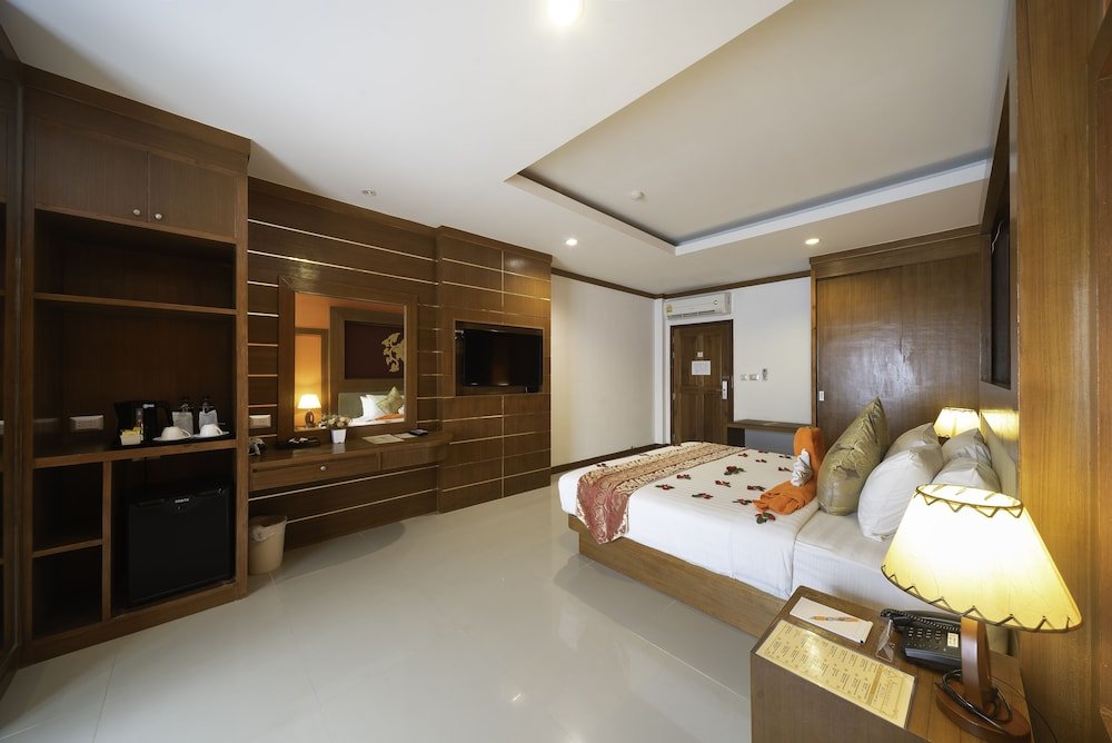 Фото Shanaya Beach Resort & SPA Phuket Patong