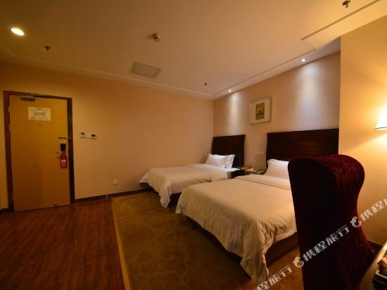 Фото Century Garden Hotel