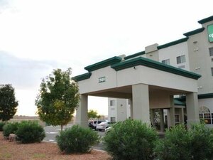 Гостиница Comfort Suites El Paso Airport