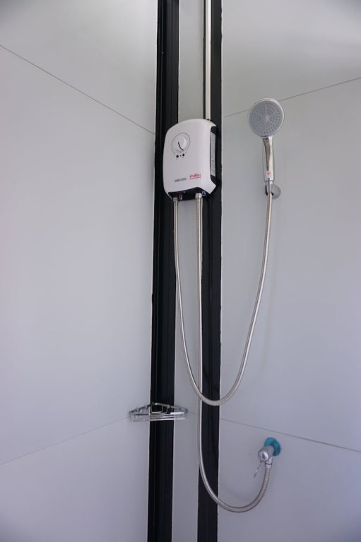 Фото Happy Mountain Airport Resort