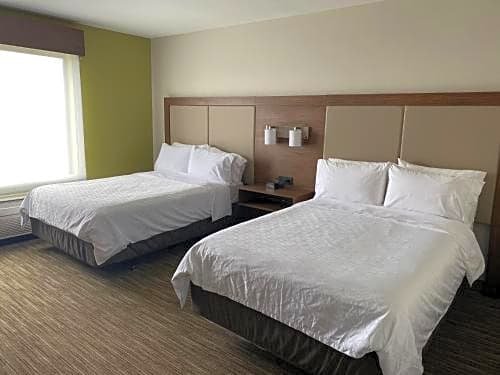 Фото Holiday Inn Express & Suites Albuquerque Historic Old Town, an Ihg Hotel