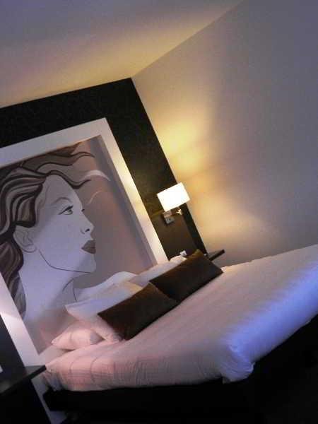 Фото Apollo Hotel Breda City Centre