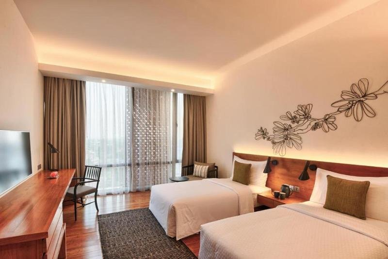 Фото Jetwing Colombo Seven