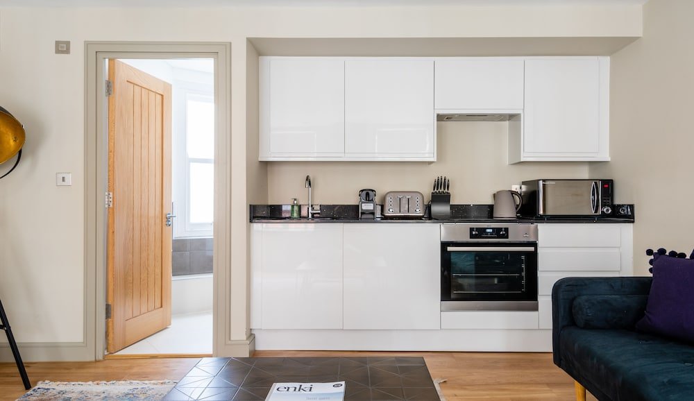 Фото The Soho Loft - Elegant & Modern 1bdr in Soho