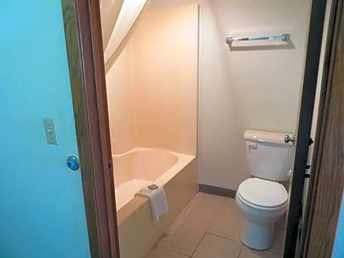 Фото Super 8 by Wyndham Centerville