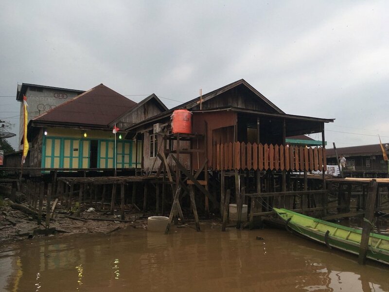 Гостиница Arut Riverside Orangutan Guest house