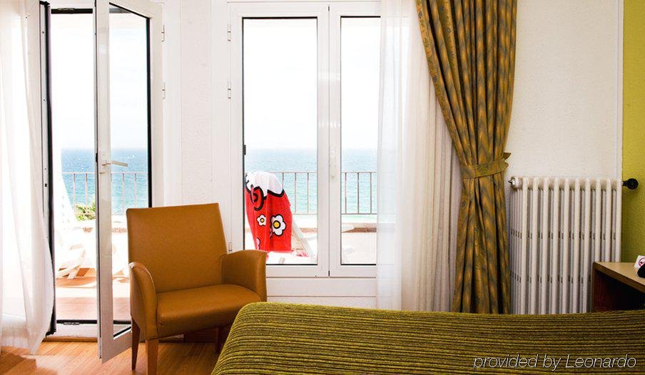 Фото Hotel Miramar Badalona