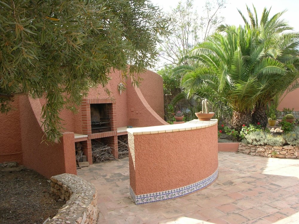 Фото Villa with 2 Bedrooms in Torrevieja, with Private Pool, Enclosed Garden And Wifi - 5 Km From the Beach