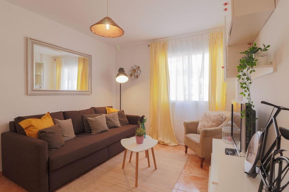 Фото Stylish 2 bedrooms Menita by La Recepcion