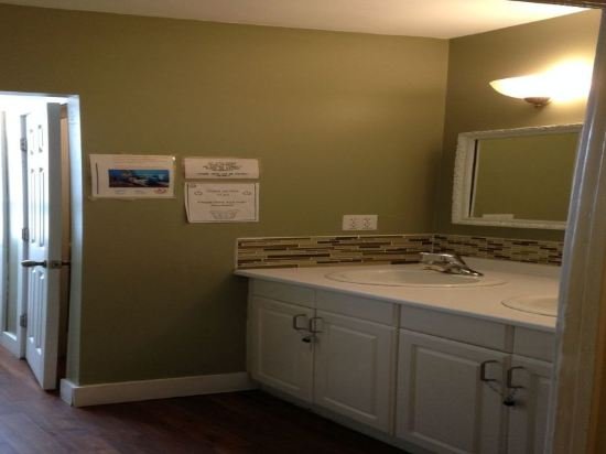 Фото Hostelling International Niagara Falls - Hostel