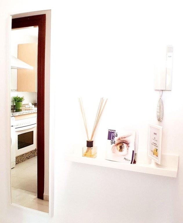 Фото Iloftmalaga Puerta del mar