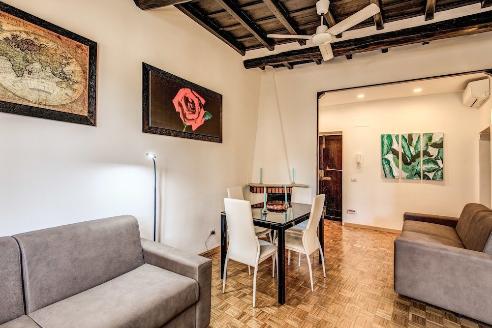 Фото Monticelli Viola