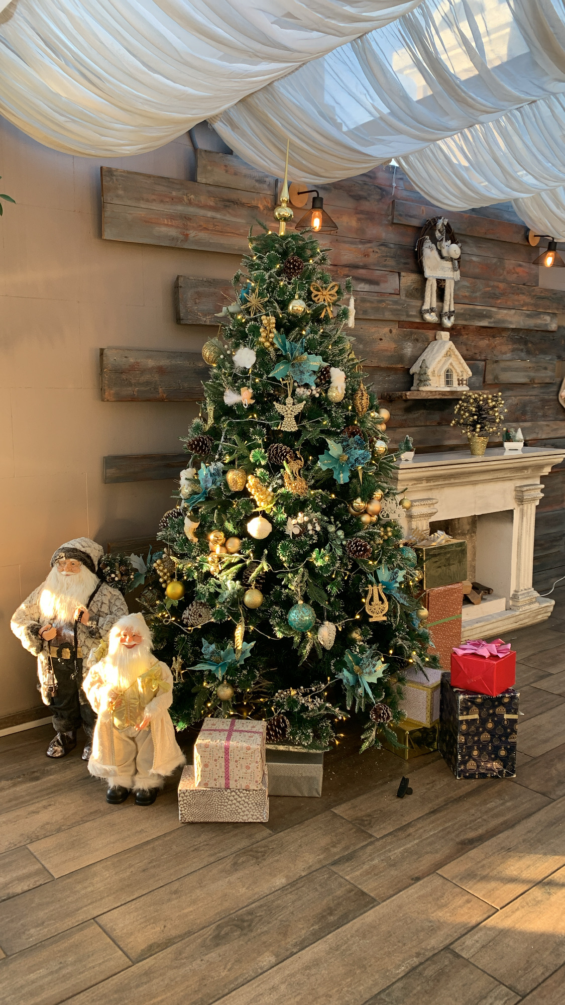 Фото The Admiral Hotel