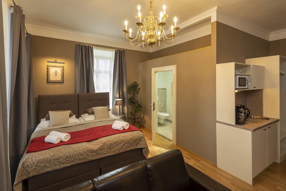 Фото Salvator Superior Apartments