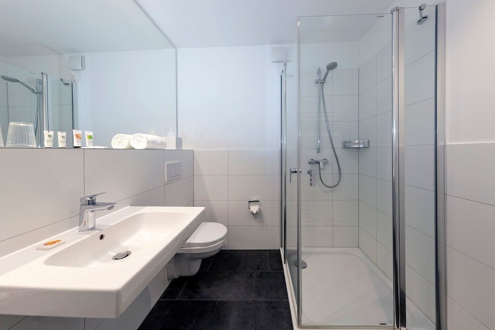 Фото Hotel Athletik Kiel