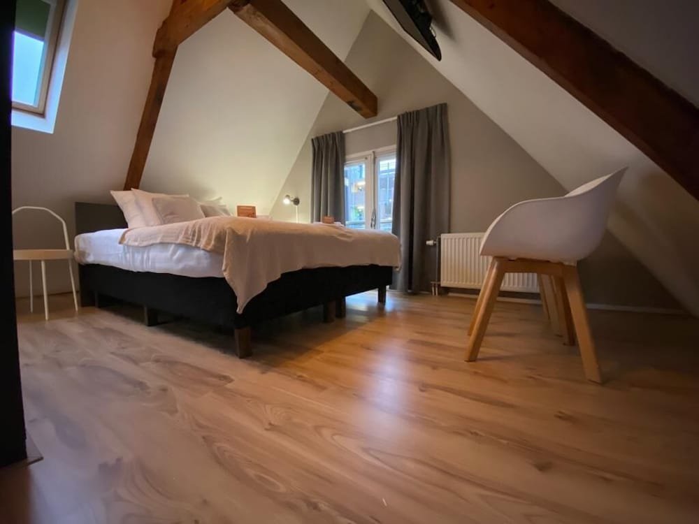 Фото Kings Inn Alkmaar