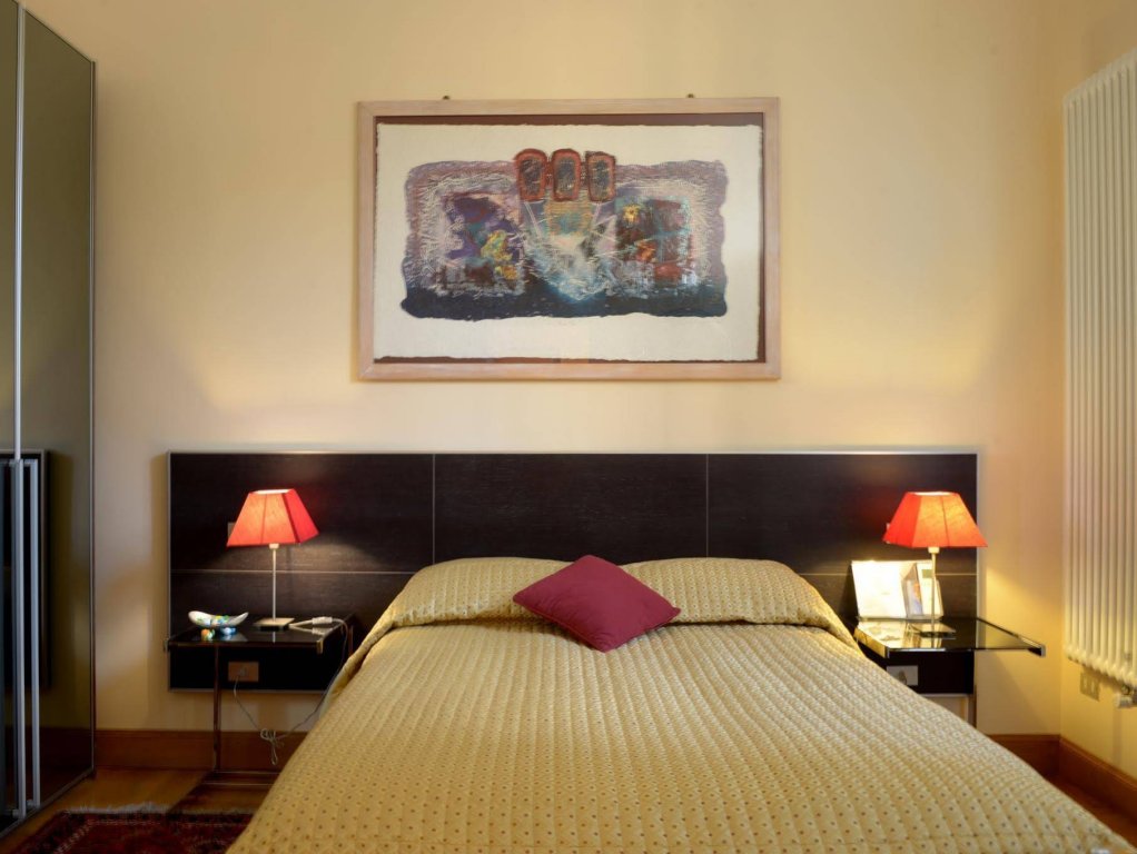 Фото Della Scala Modern Apartment