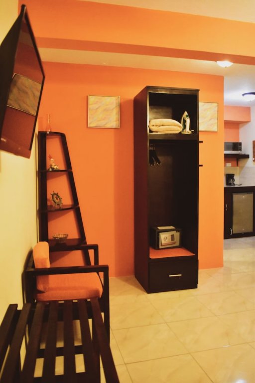 Фото Sir Angel's Guesthouse