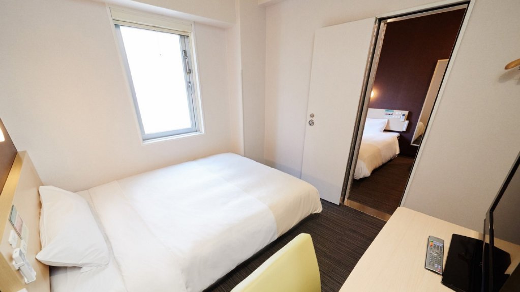 Фото Smile Hotel Osaka Tennoji