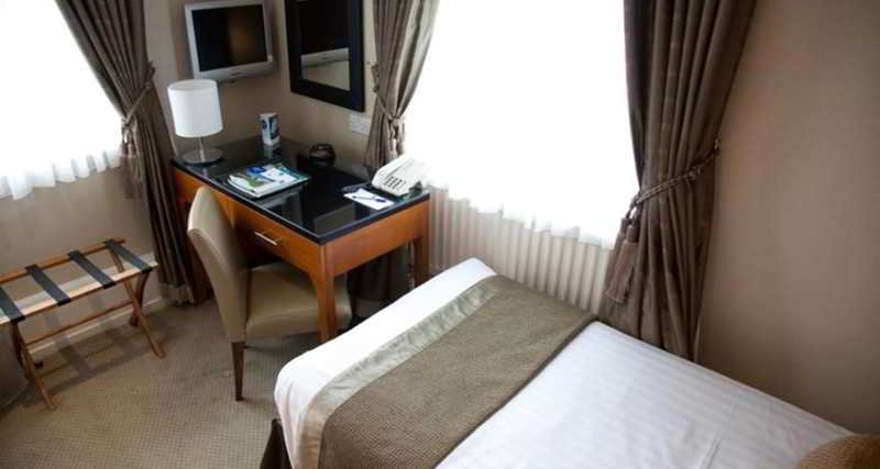 Фото Hilton Adelaide