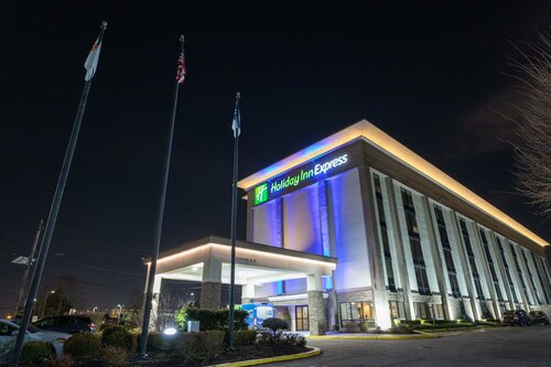 Гостиница Holiday Inn Express Newark Airport Elizabeth, an Ihg Hotel в Ньюарке