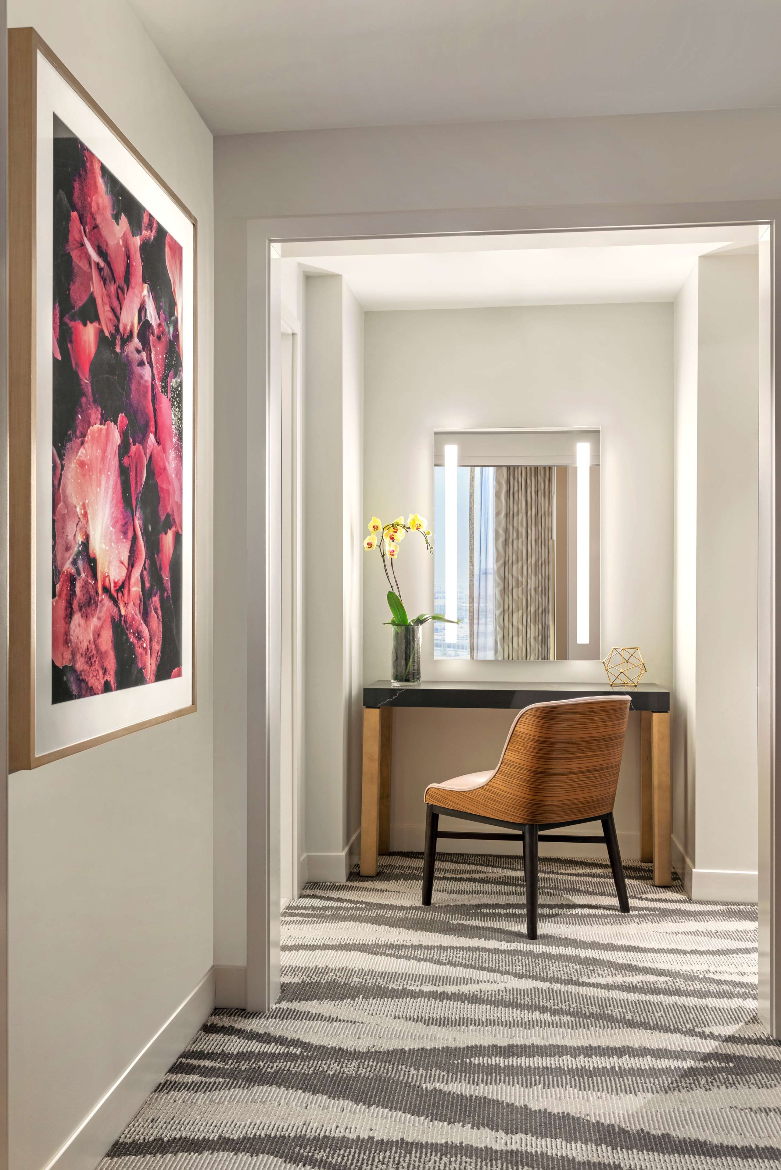 Фото Crockfords Las Vegas Lxr Hotels & Resorts at Resorts World