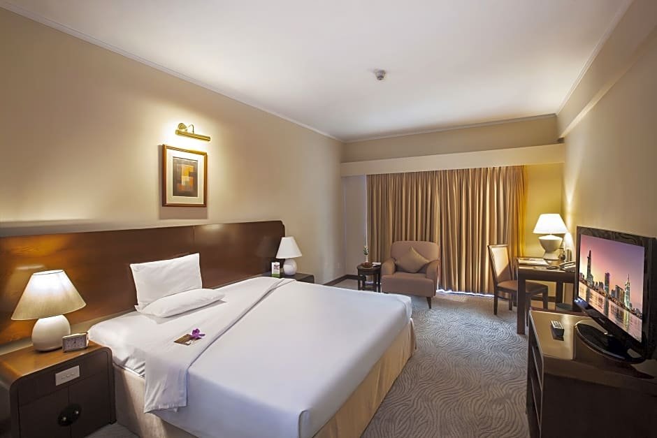 Фото Norfolk Hotel Saigon