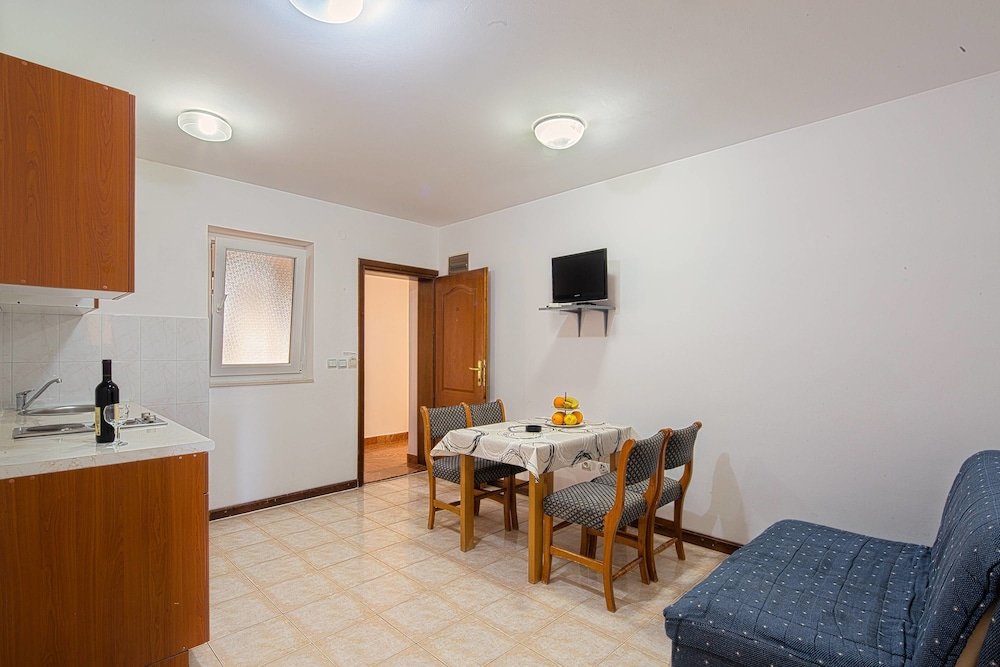 Фото Apartments Villa Maslovar