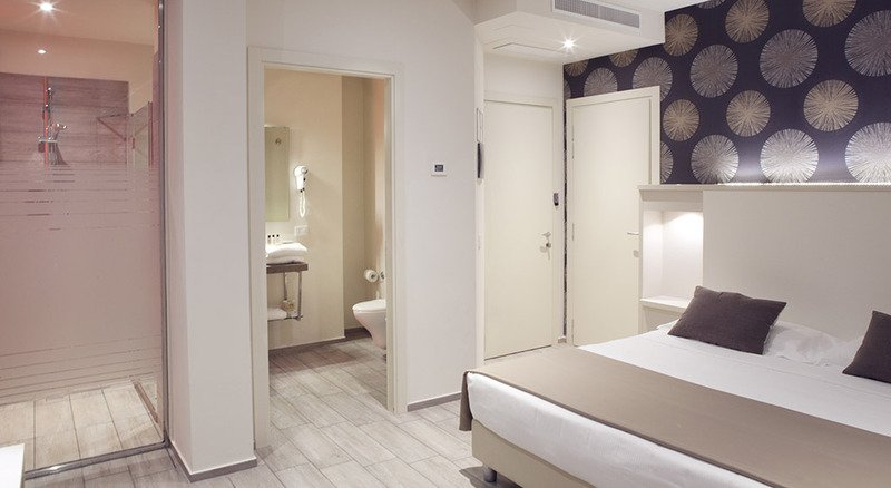 Фото L'hotel