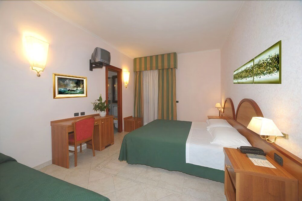 Фото Hotel L'Aquila