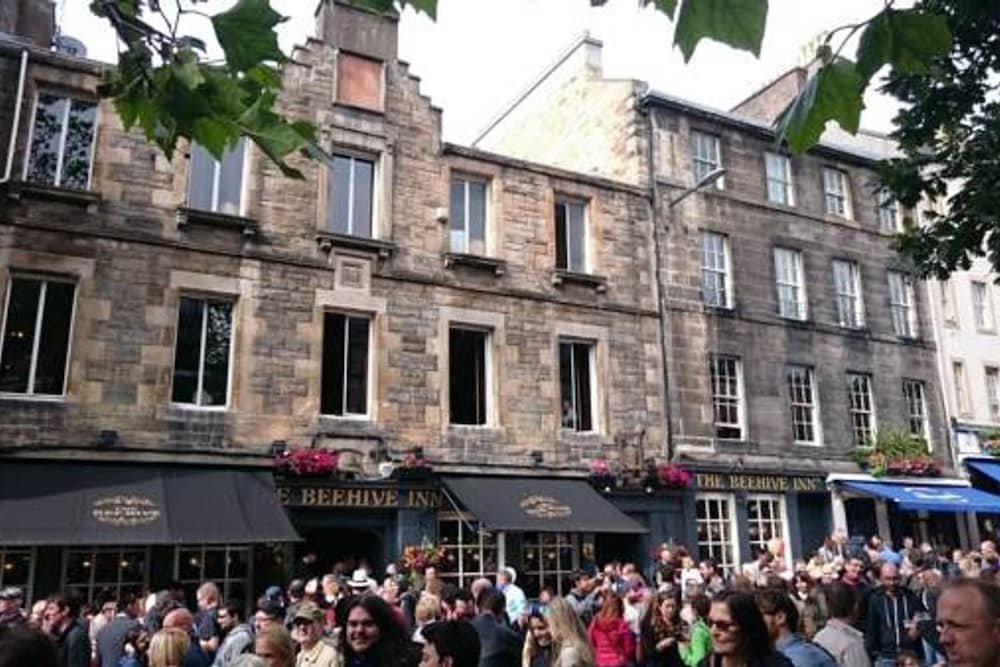 Фото Guestready - Greyfriars Bobby Home View Apartment - Old Town