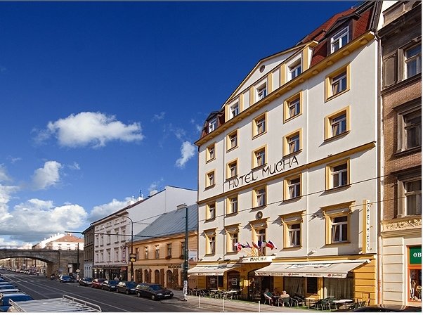 Фото отеля 1