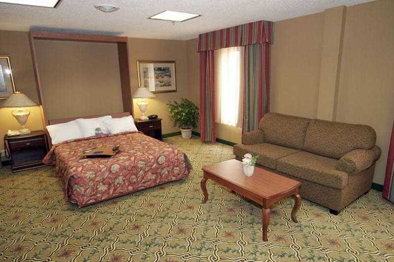 Фото Hampton Inn I-95 Stony Creek