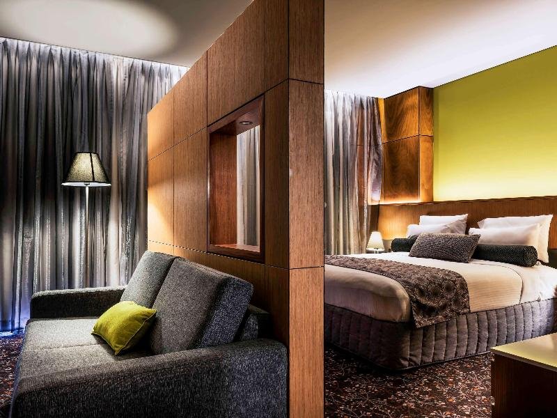 Фото Mercure Sydney Liverpool