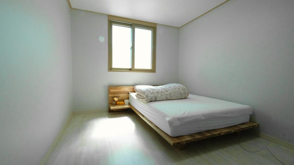 Фото Gongju Einhaus Guesthouse 2