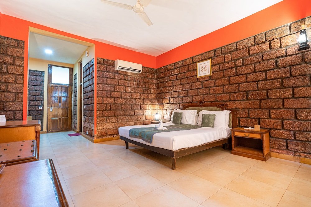 Фото Lotus Eco Beach Resort Murud