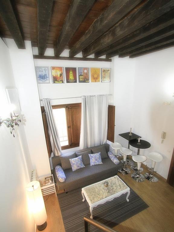 Фото Eugenia de Montijo, Autograph Collection