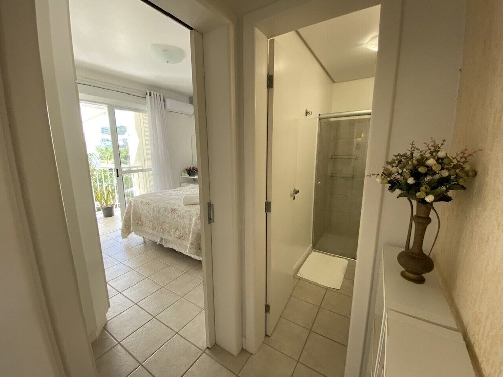 Фото Porto De Jurere Florianópolis Piscina