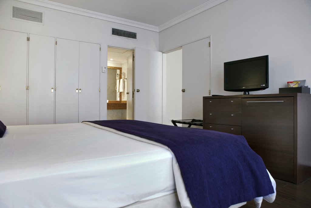 Фото Dazzler by Wyndham Buenos Aires San Martin