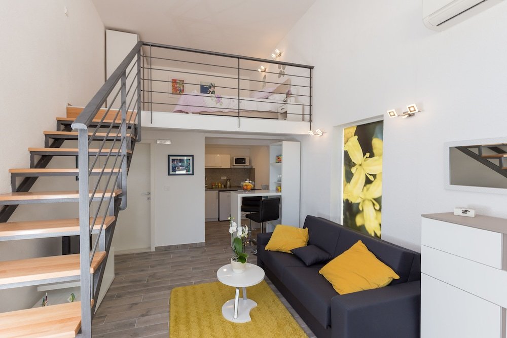 Фото Apartments Pomet