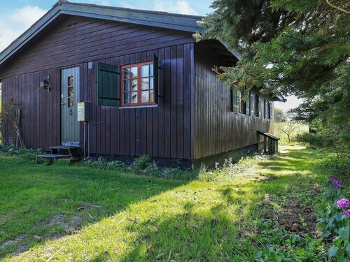 Жильё посуточно Relaxed Holiday Home in Bogø by With Scenic Views