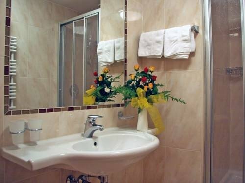 Гостиница Hotel Gasthof Neuner