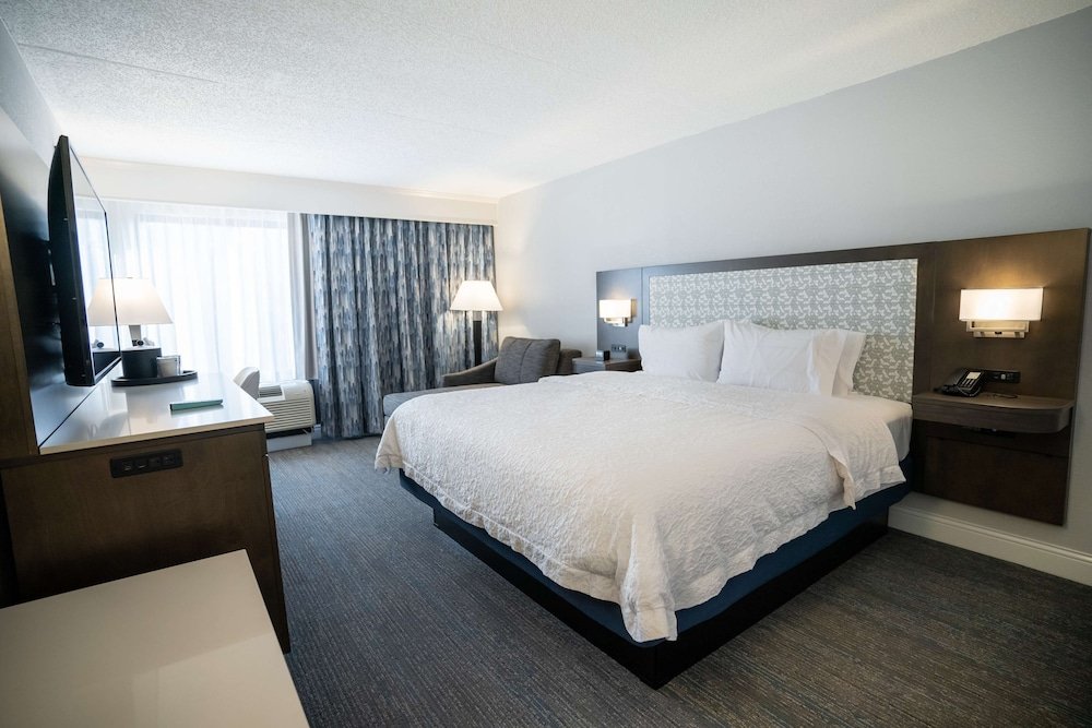 Фото Hampton Inn & Suites Fairfield