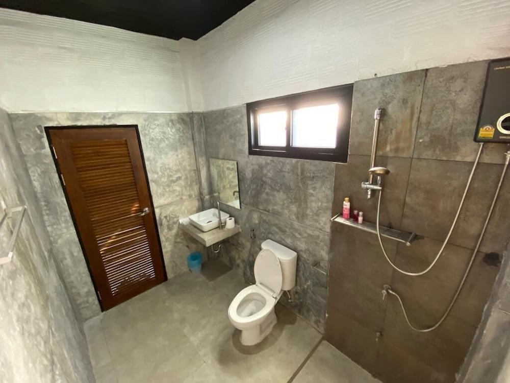 Фото La Petite France