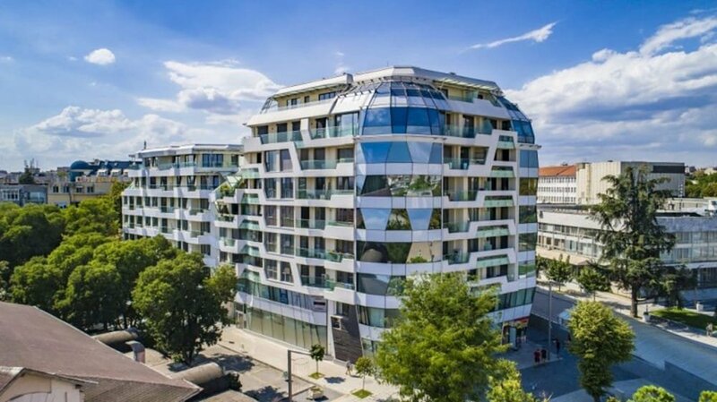 Жильё посуточно Super Central Luxury Apartments в Бургасе