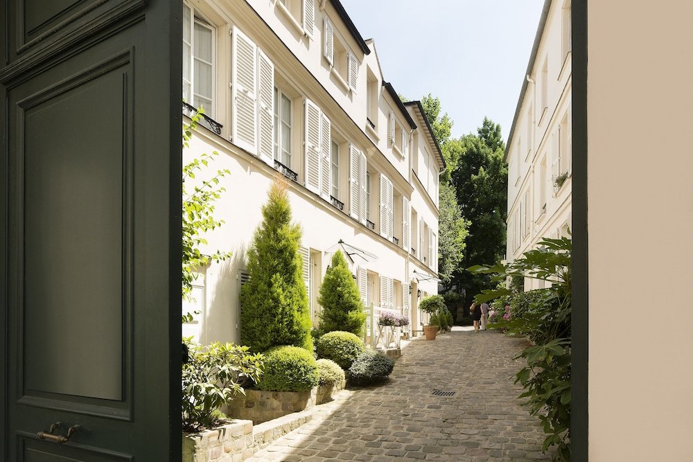 Фото Hôtel des Grandes Ecoles