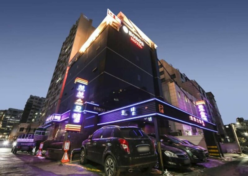 Гостиница Bobos Motel в Сеуле