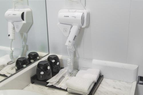 Фото Cherry Hotel 1