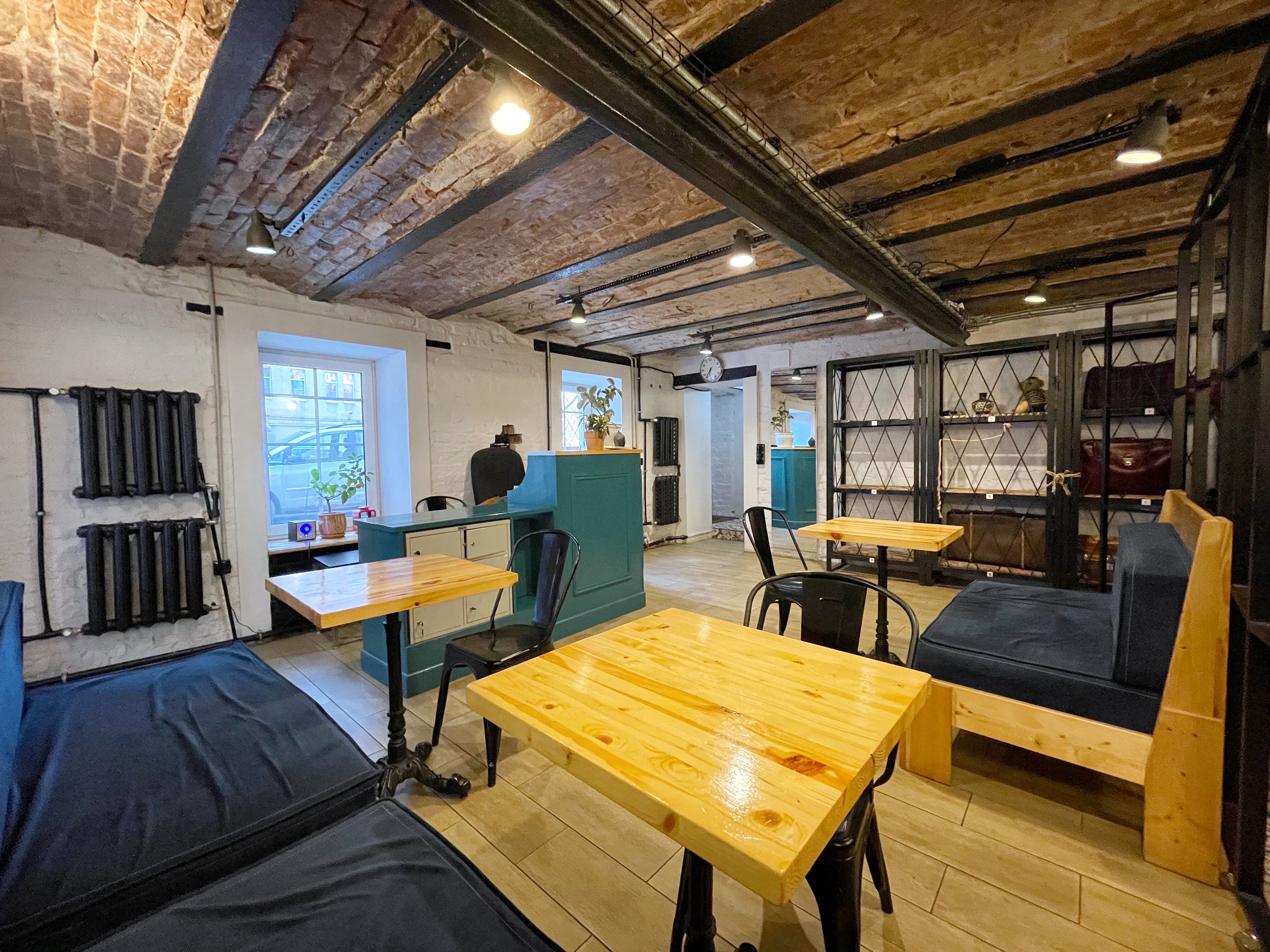 Фото BookCase Hotel&Hostel