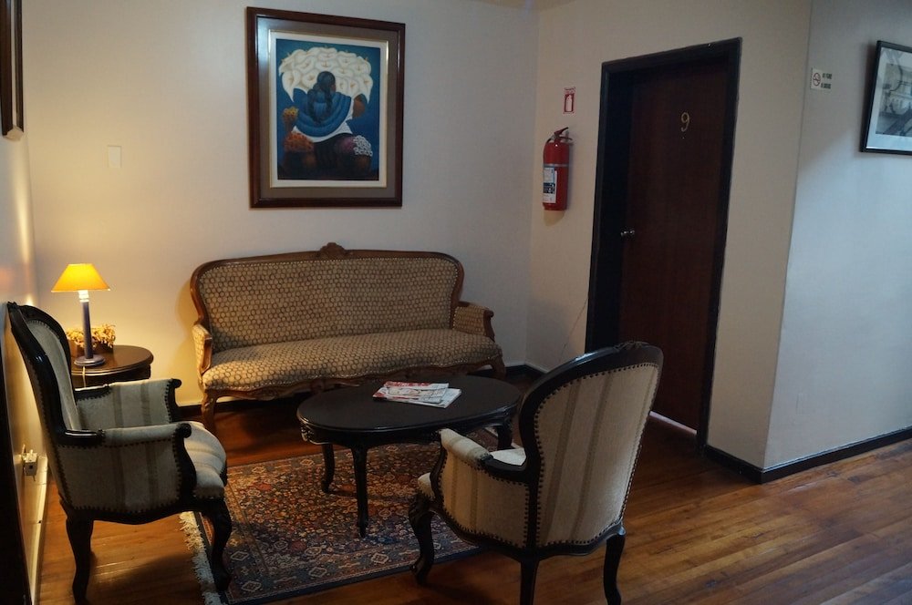 Фото Hotel Muros Quito